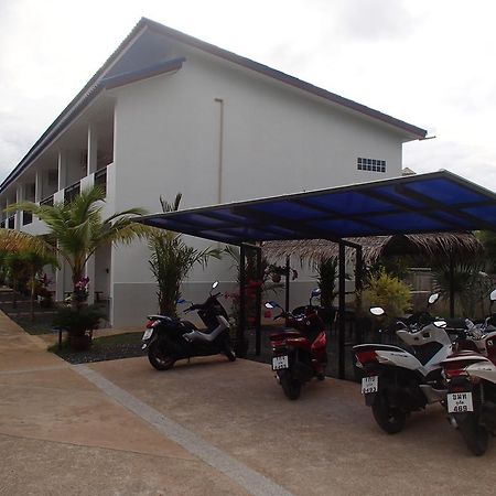 Coconoi Residence Nai Harn Экстерьер фото